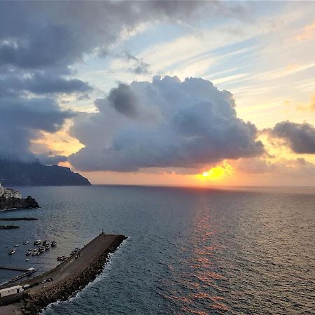 Casa Serena Amalfi Zewnętrze zdjęcie
